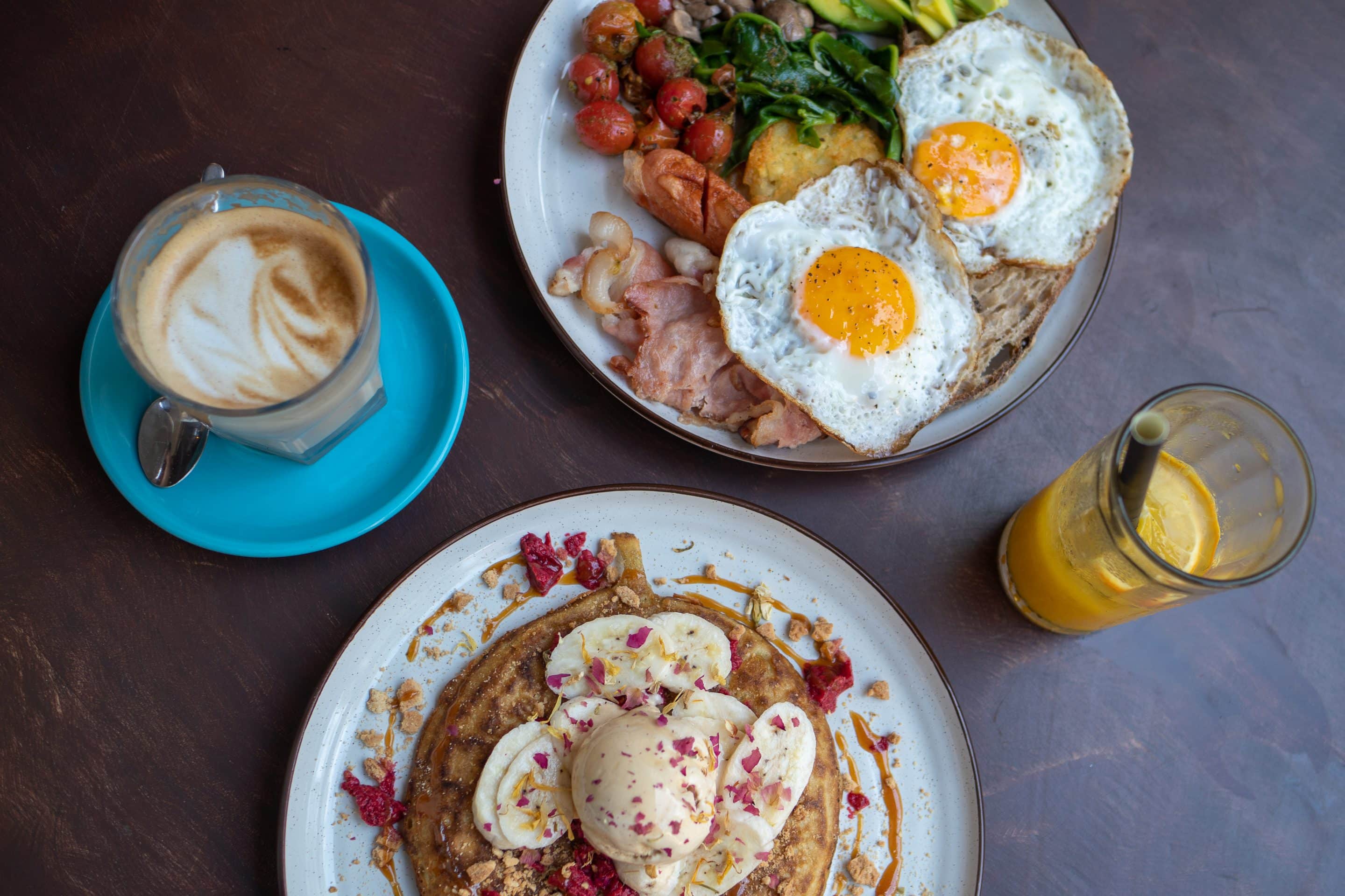 Frühstück im Café Kombuk Colombo